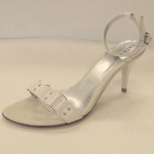 Tata tio strappy heel